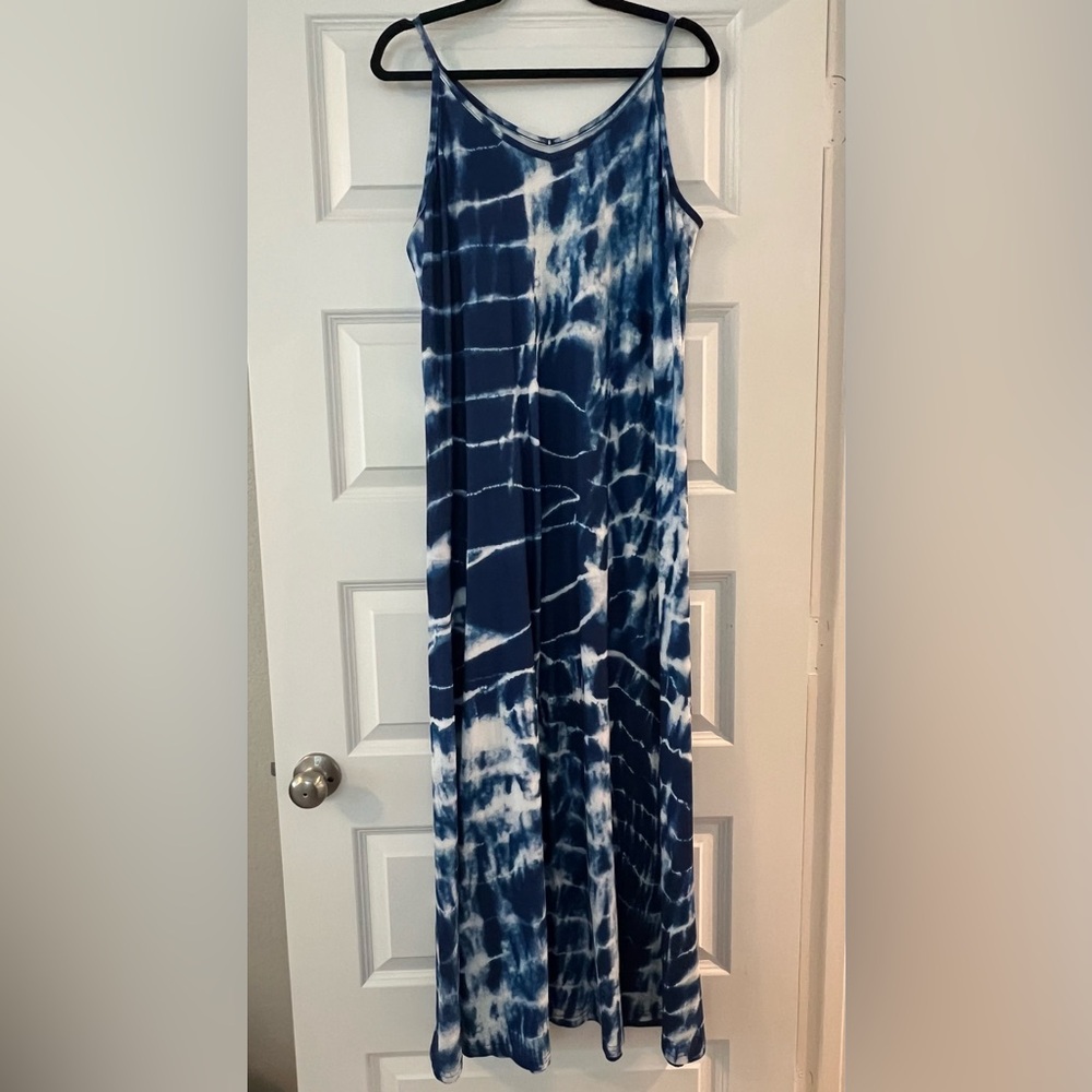 Blue and White Tie-Dye Maxi Dress, Size XL